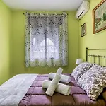 En Casco Antiguo De *