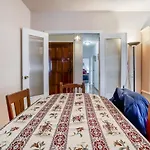 Lejlighed En Casco Antiguo De *