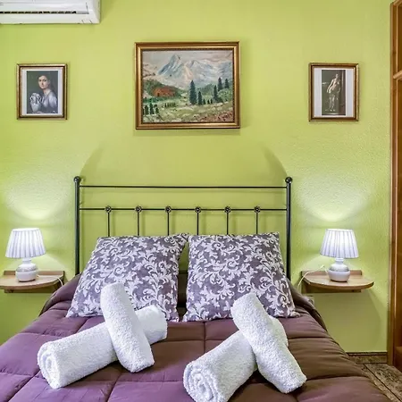 En Casco Antiguo De * Córdoba