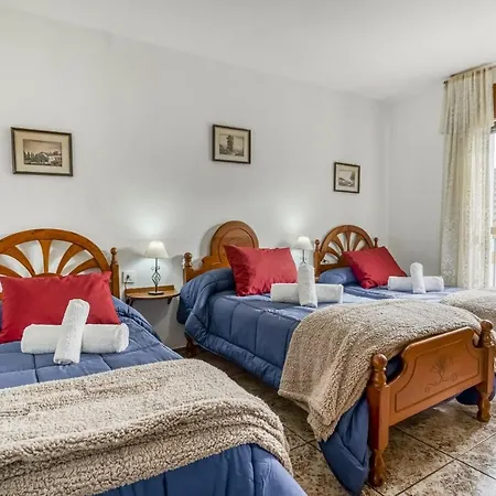 En Casco Antiguo De Apartment *