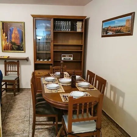 En Casco Antiguo De *