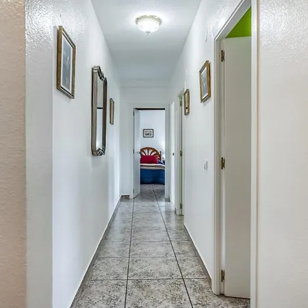 En Casco Antiguo De *