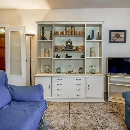 En Casco Antiguo De *